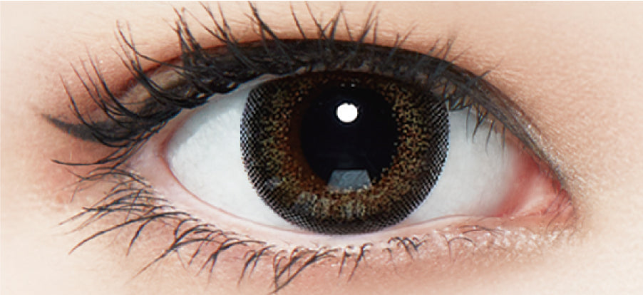 カラーコンタクトレンズ、Neo Sight シエルグリーン Toric | 1dayを装用した状態の目のアップ画像